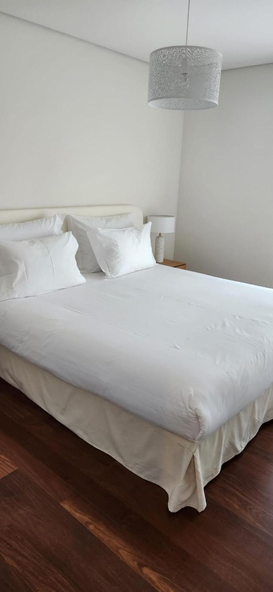 Cedofeita Sunny Apartment - Balcony & Parking Porto Luaran gambar